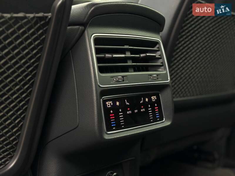 Внедорожник / Кроссовер Audi Q8 2018 в Киеве фото 32 Внедорожник / Кроссовер Audi Q8 2018 в Киеве