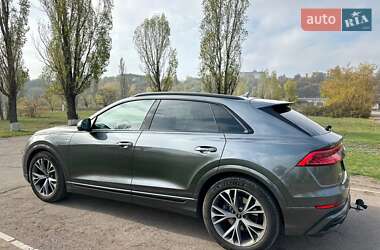 Позашляховик / Кросовер Audi Q8 2021 в  фото 9 Позашляховик / Кросовер Audi Q8 2021 в