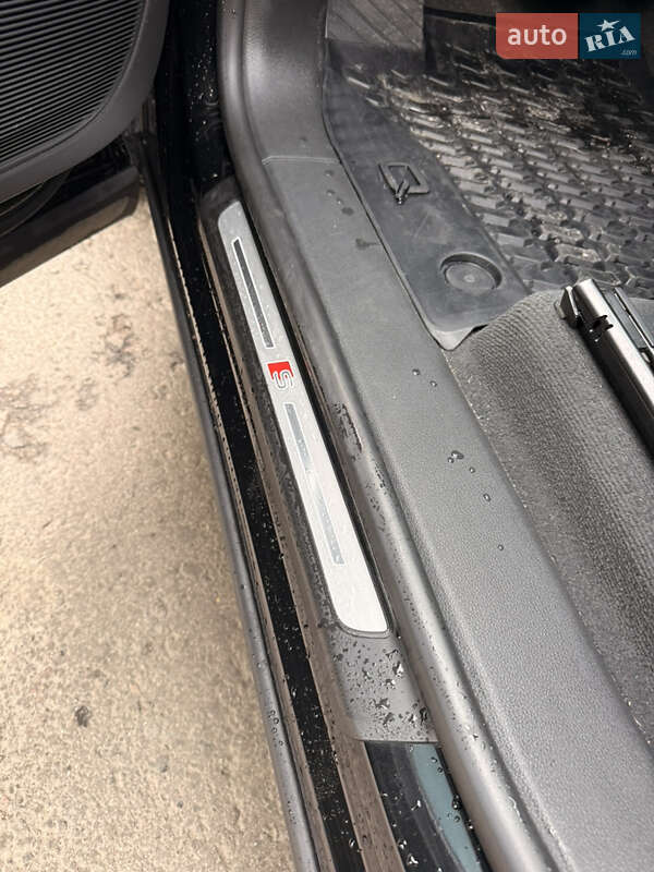 Позашляховик / Кросовер Audi Q8 2022 в Рівному фото 23 Позашляховик / Кросовер Audi Q8 2022 в Рівному