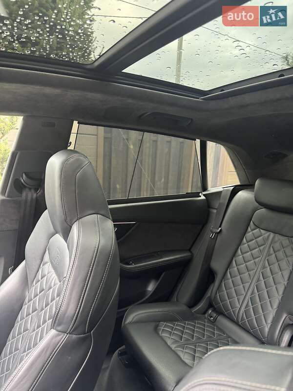 Внедорожник / Кроссовер Audi Q8 2018 в Киеве фото 13 Внедорожник / Кроссовер Audi Q8 2018 в Киеве