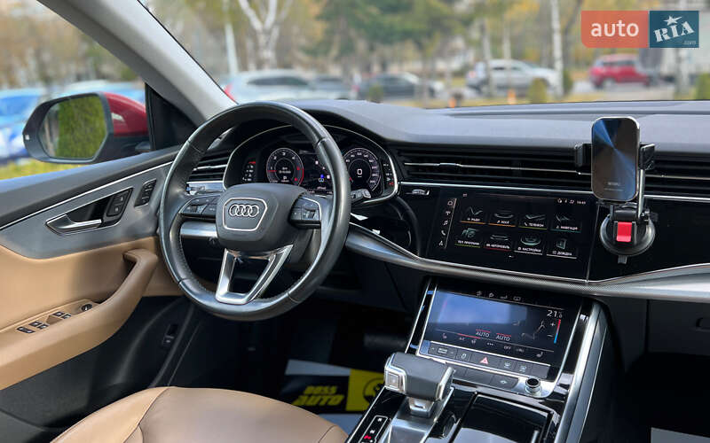 Внедорожник / Кроссовер Audi Q8 2019 в Львове