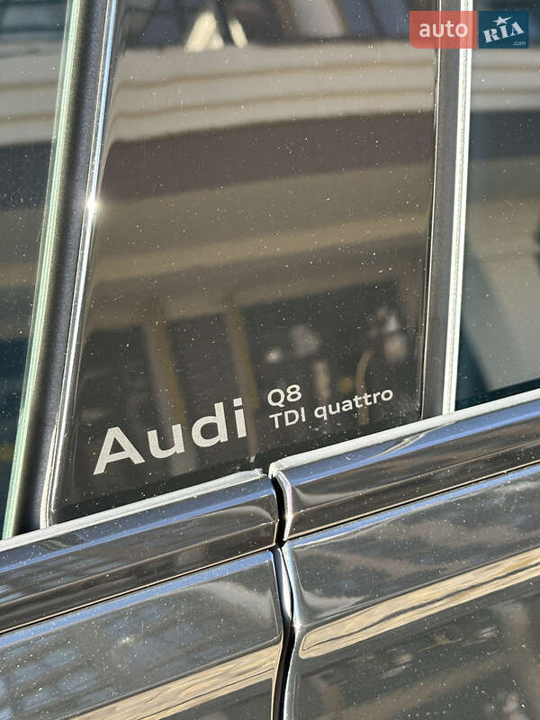 Позашляховик / Кросовер Audi Q8 2024 в Києві