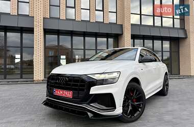 Позашляховик / Кросовер Audi Q8 2022 в Вінниці