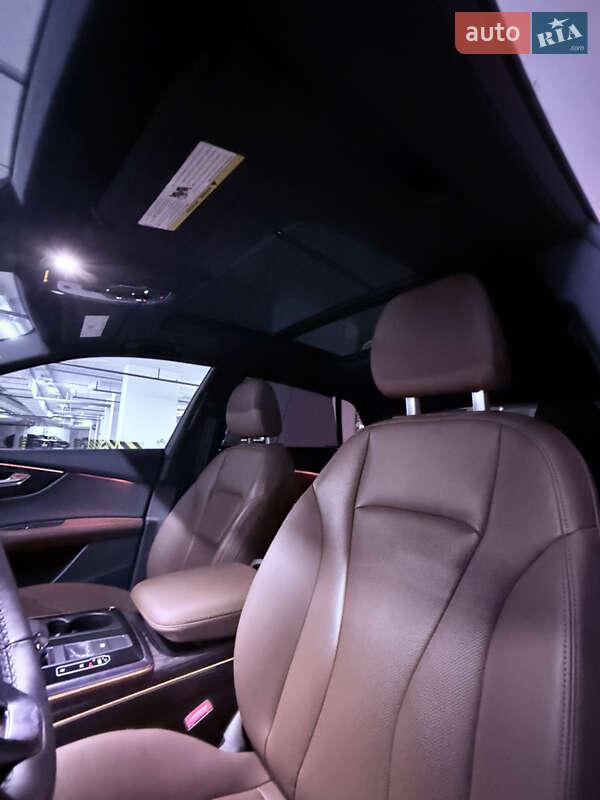 Позашляховик / Кросовер Audi Q8 2022 в Києві фото 16 Позашляховик / Кросовер Audi Q8 2022 в Києві