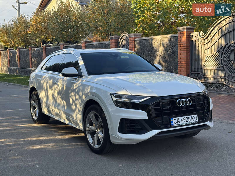 Позашляховик / Кросовер Audi Q8 2021 в Києві фото 7 Позашляховик / Кросовер Audi Q8 2021 в Києві