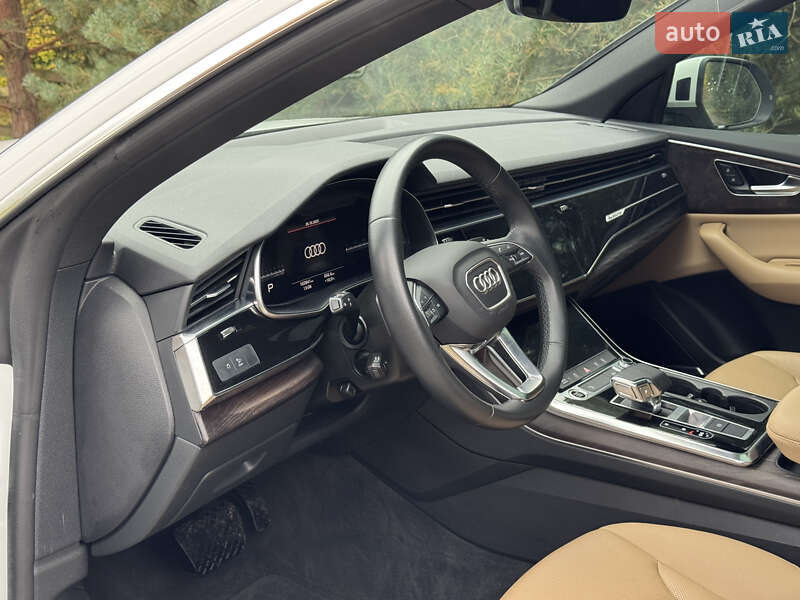 Позашляховик / Кросовер Audi Q8 2021 в Києві фото 30 Позашляховик / Кросовер Audi Q8 2021 в Києві