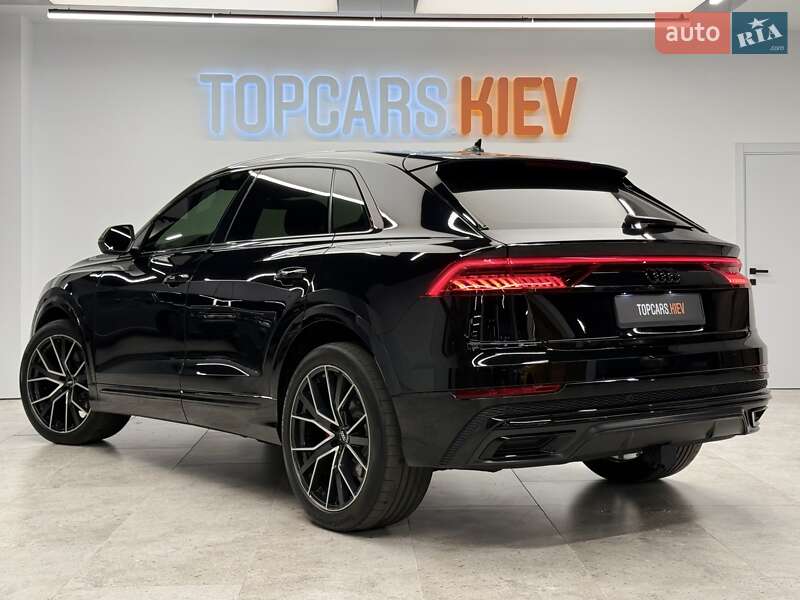 Позашляховик / Кросовер Audi Q8 2019 в Києві