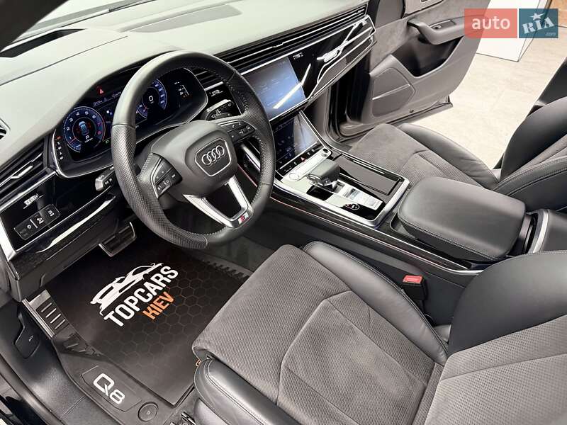 Позашляховик / Кросовер Audi Q8 2019 в Києві