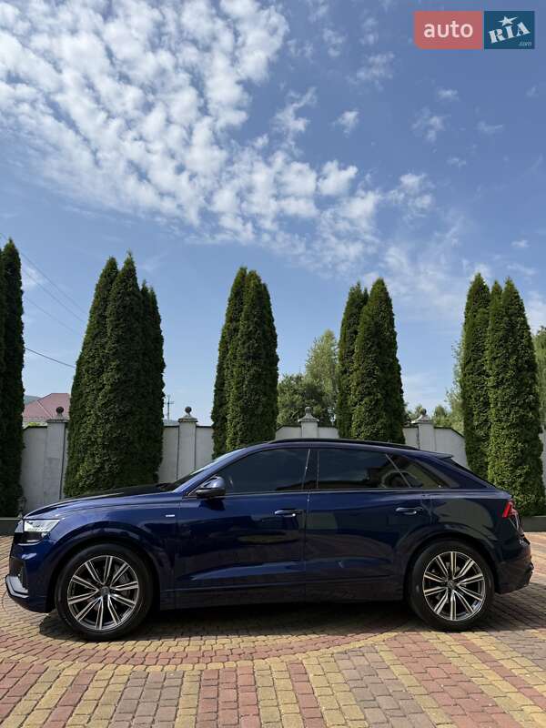 Внедорожник / Кроссовер Audi Q8 2019 в Виноградове фото 5 Внедорожник / Кроссовер Audi Q8 2019 в Виноградове