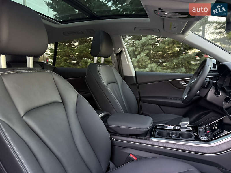 Позашляховик / Кросовер Audi Q8 2023 в Одесі