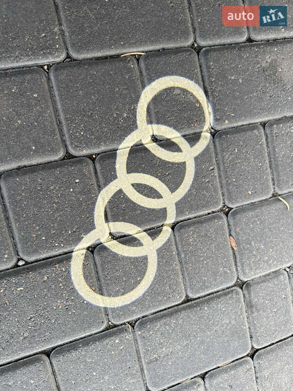 Позашляховик / Кросовер Audi Q8 2023 в Одесі