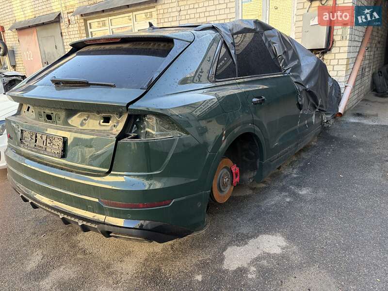 Позашляховик / Кросовер Audi Q8 2024 в Києві
