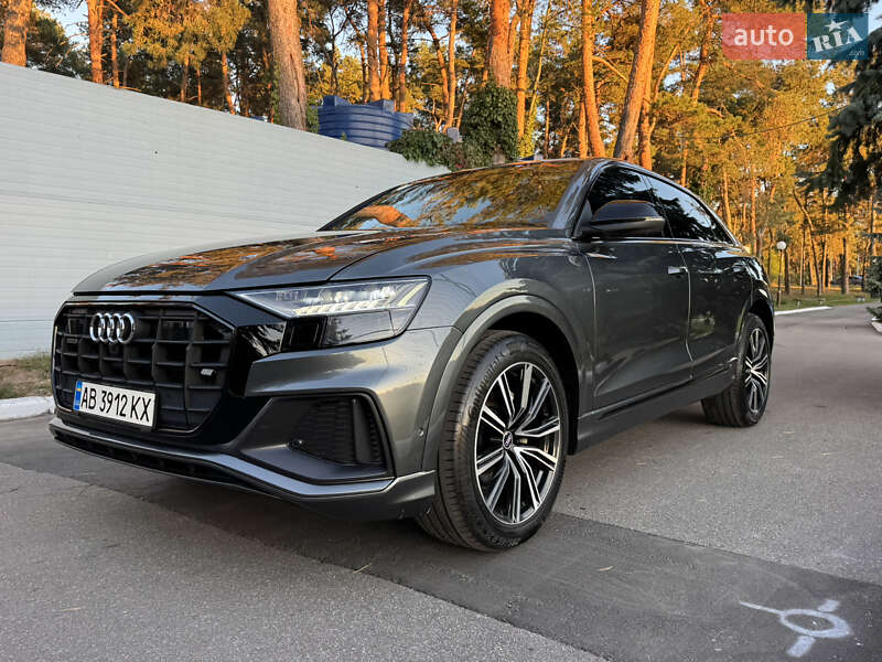 Позашляховик / Кросовер Audi Q8 2021 в Києві