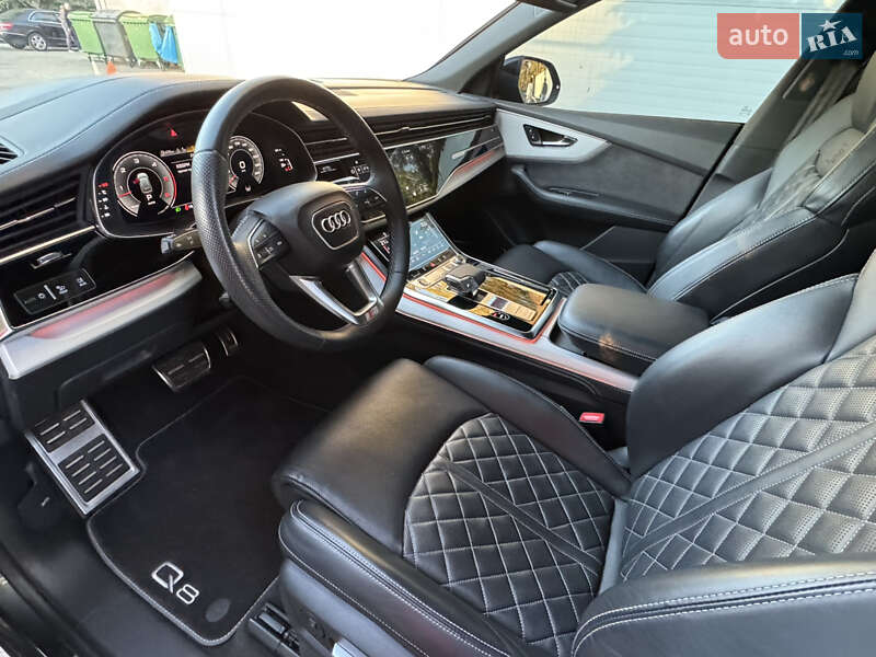 Позашляховик / Кросовер Audi Q8 2021 в Києві
