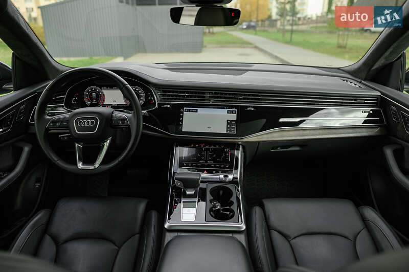 Внедорожник / Кроссовер Audi Q8 2019 в Львове фото 82 Внедорожник / Кроссовер Audi Q8 2019 в Львове
