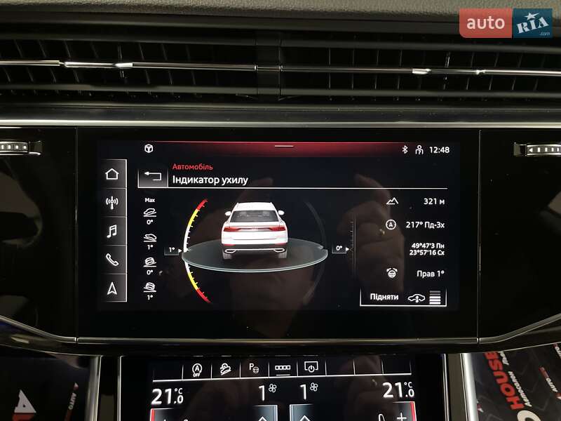 Позашляховик / Кросовер Audi Q8 2024 в Львові