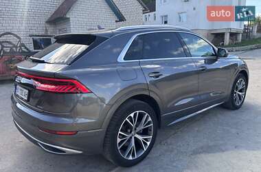 Внедорожник / Кроссовер Audi Q8 2018 в Теофиполе