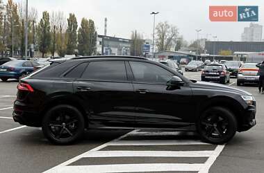 Внедорожник / Кроссовер Audi Q8 2019 в Киеве