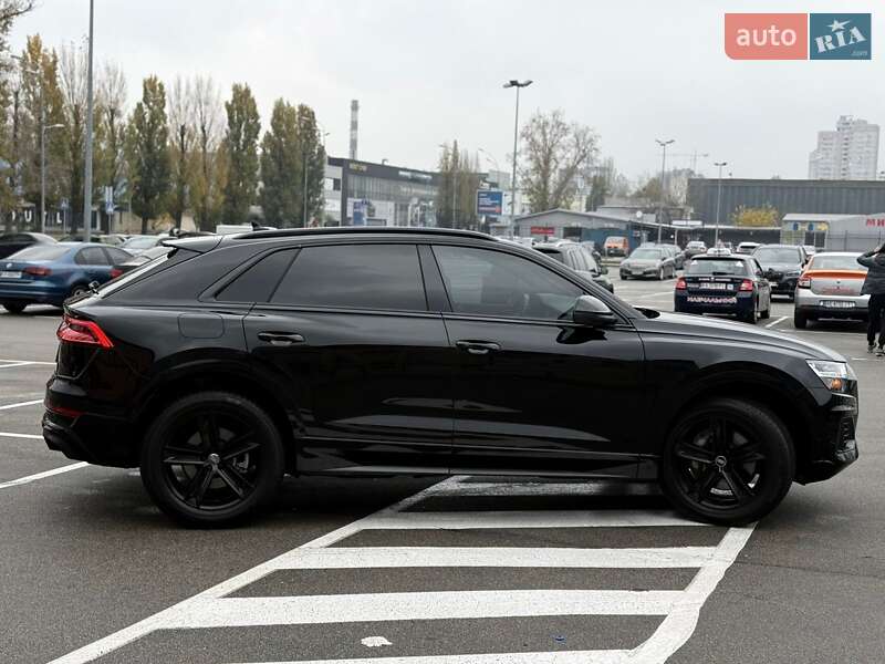 Позашляховик / Кросовер Audi Q8 2019 в Києві фото Позашляховик / Кросовер Audi Q8 2019 в Києві