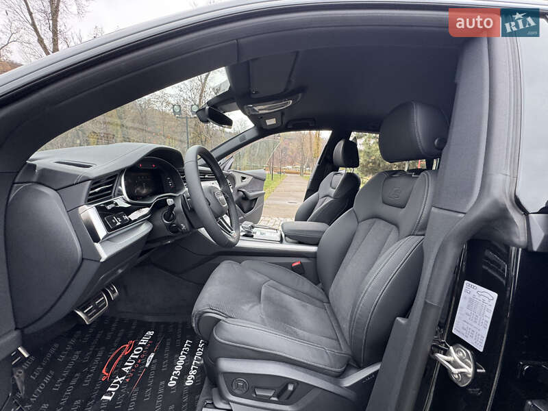 Позашляховик / Кросовер Audi Q8 2025 в Києві