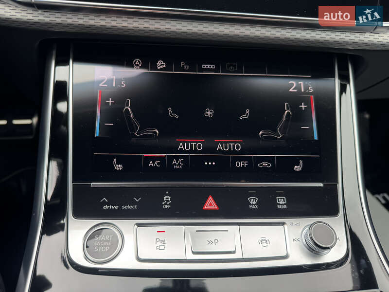 Позашляховик / Кросовер Audi Q8 2025 в Києві