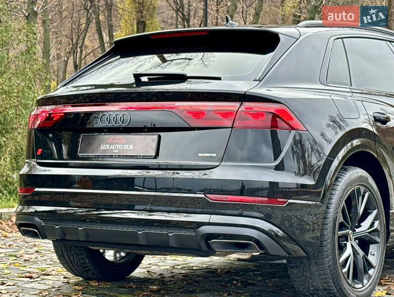 Позашляховик / Кросовер Audi Q8 2025 в Києві