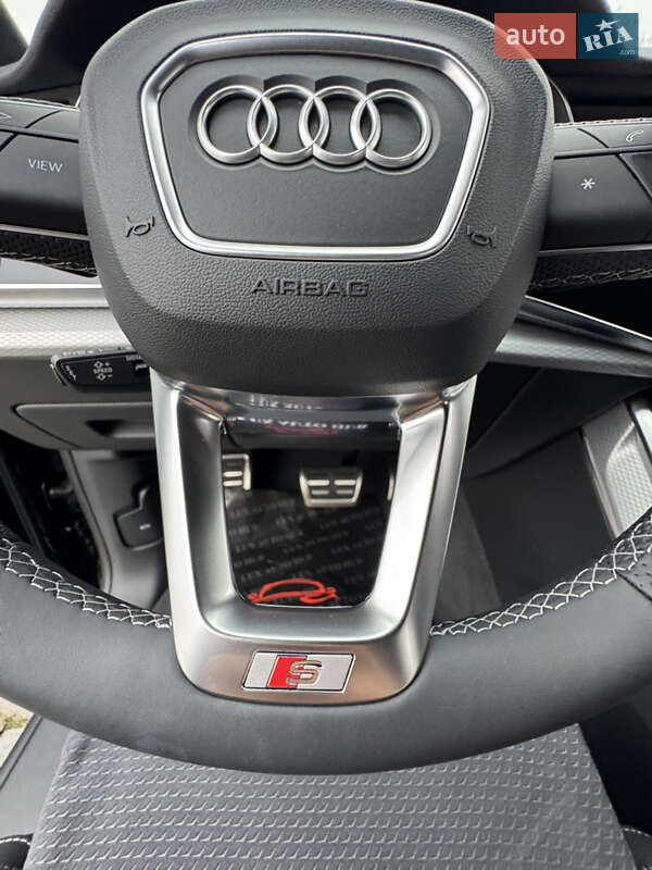 Позашляховик / Кросовер Audi Q8 2025 в Києві