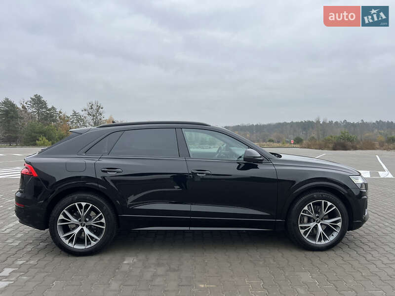 Позашляховик / Кросовер Audi Q8 2023 в Києві фото 6 Позашляховик / Кросовер Audi Q8 2023 в Києві
