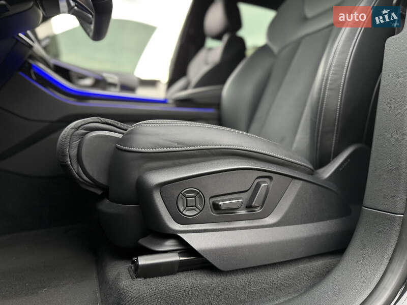 Позашляховик / Кросовер Audi Q8 2023 в Львові