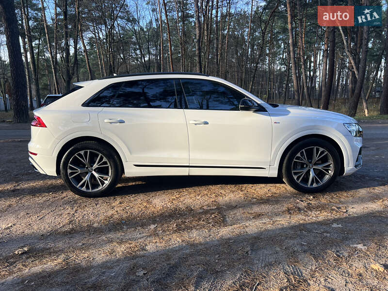 Позашляховик / Кросовер Audi Q8 2019 в Житомирі фото 8 Позашляховик / Кросовер Audi Q8 2019 в Житомирі