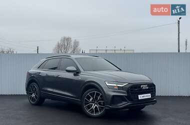 Внедорожник / Кроссовер Audi Q8 2020 в Киеве