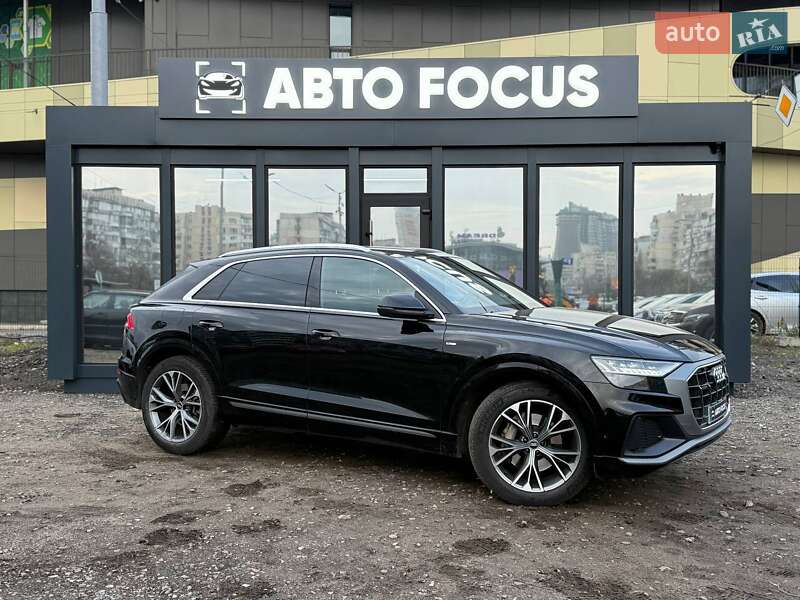 Audi Q8 2021