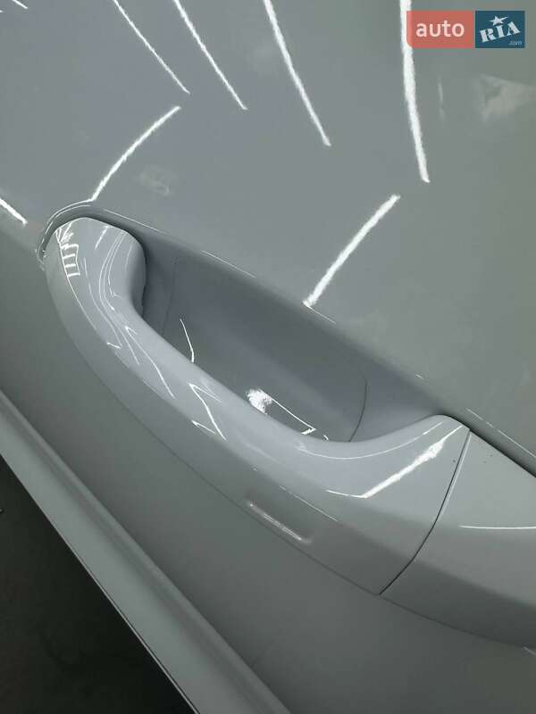 Внедорожник / Кроссовер Audi Q8 2024 в Ужгороде