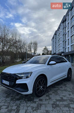 Позашляховик / Кросовер Audi Q8 2023 в Львові