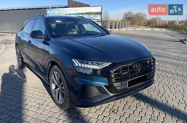 Позашляховик / Кросовер Audi Q8 2019 в Львові