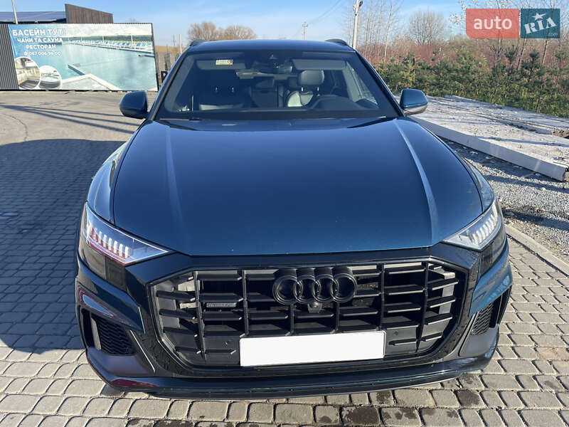 Внедорожник / Кроссовер Audi Q8 2019 в Львове