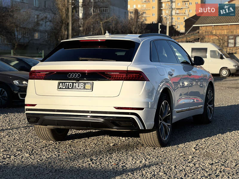 Внедорожник / Кроссовер Audi Q8 2019 в Бердичеве