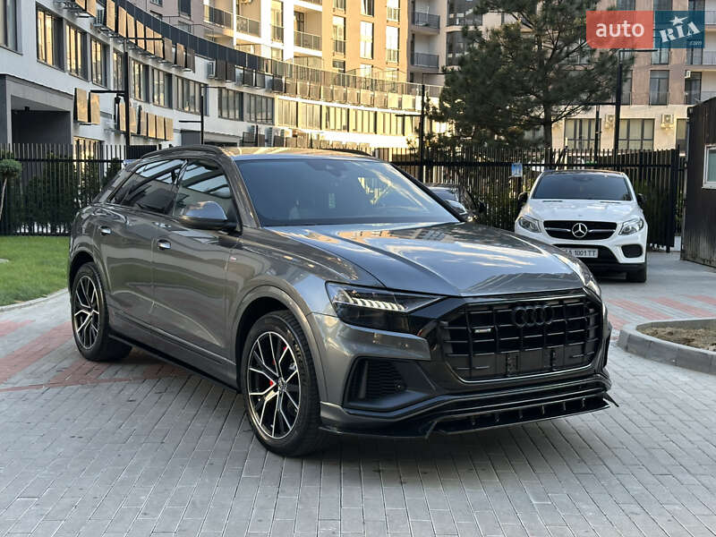 Позашляховик / Кросовер Audi Q8 2018 в Львові фото 3 Позашляховик / Кросовер Audi Q8 2018 в Львові