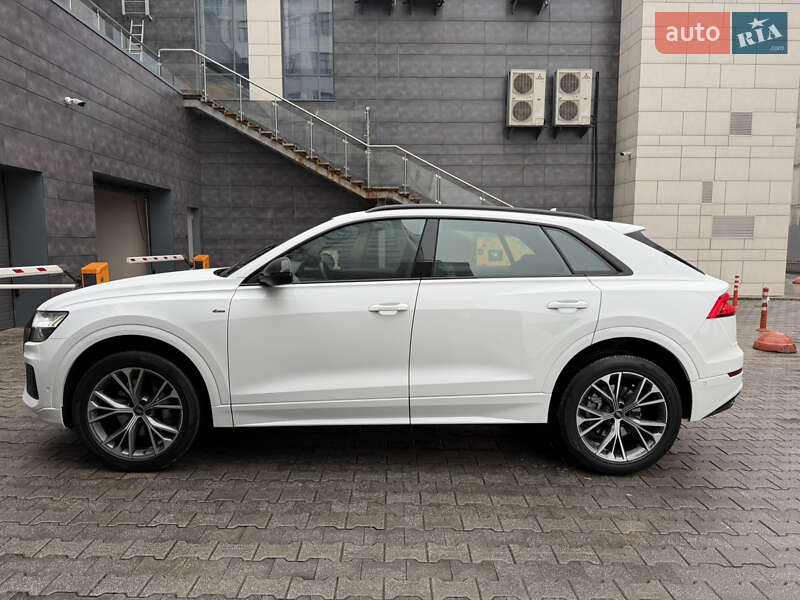 Внедорожник / Кроссовер Audi Q8 2023 в Киеве фото 24 Внедорожник / Кроссовер Audi Q8 2023 в Киеве