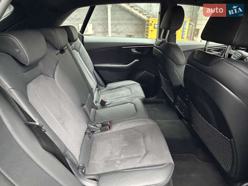 Внедорожник / Кроссовер Audi Q8 2023 в Киеве фото 75 Внедорожник / Кроссовер Audi Q8 2023 в Киеве