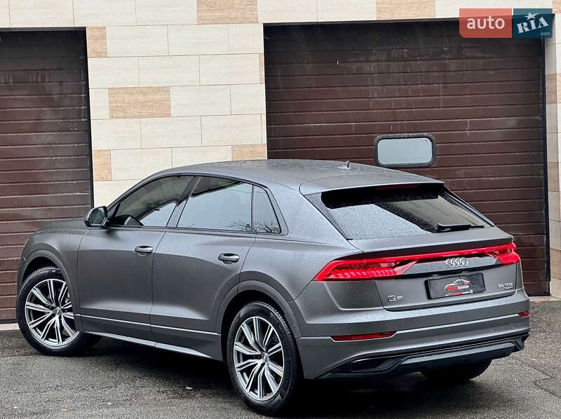 Позашляховик / Кросовер Audi Q8 2018 в Києві фото 10 Позашляховик / Кросовер Audi Q8 2018 в Києві