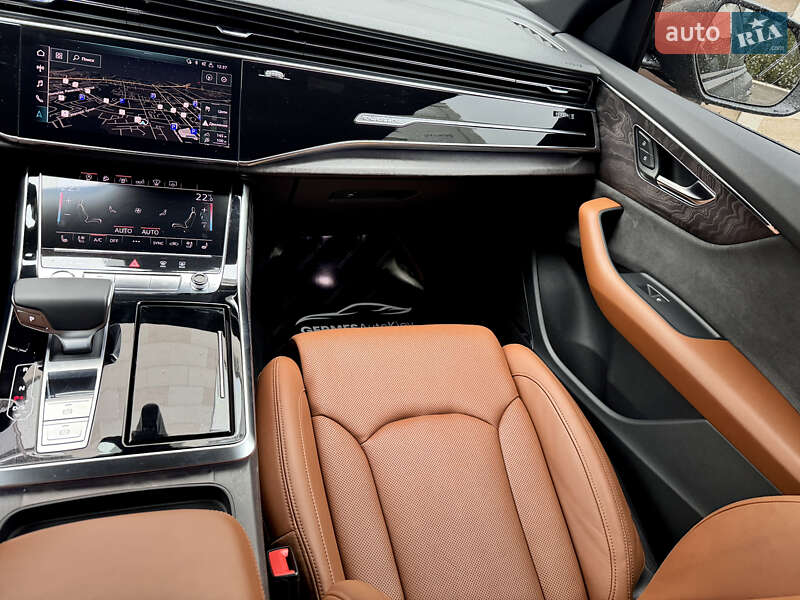 Позашляховик / Кросовер Audi Q8 2018 в Києві фото 19 Позашляховик / Кросовер Audi Q8 2018 в Києві