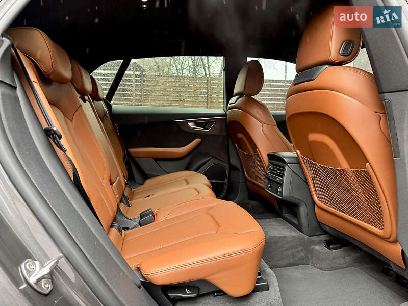 Позашляховик / Кросовер Audi Q8 2018 в Києві фото 31 Позашляховик / Кросовер Audi Q8 2018 в Києві