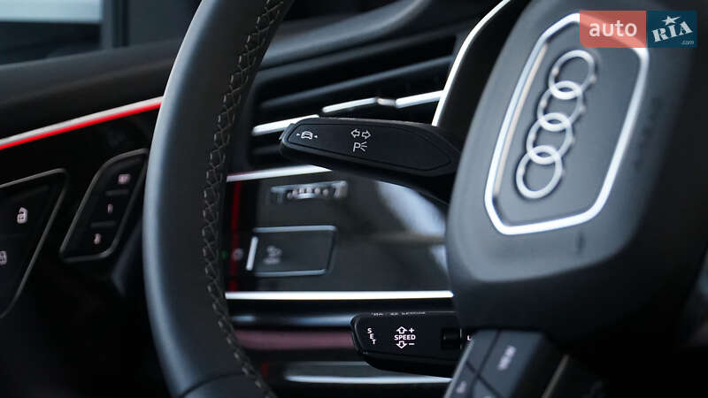 Позашляховик / Кросовер Audi Q8 2024 в Львові