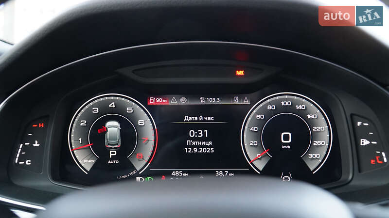 Позашляховик / Кросовер Audi Q8 2024 в Львові