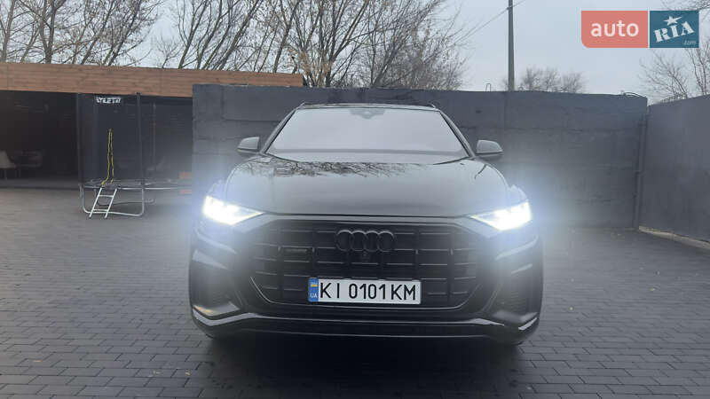 Внедорожник / Кроссовер Audi Q8 2018 в Киеве