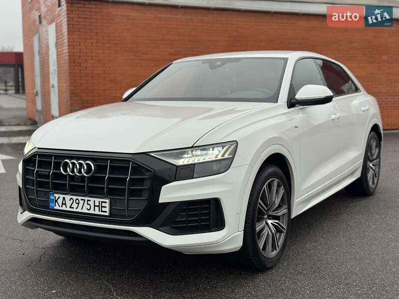 Внедорожник / Кроссовер Audi Q8 2018 в Киеве