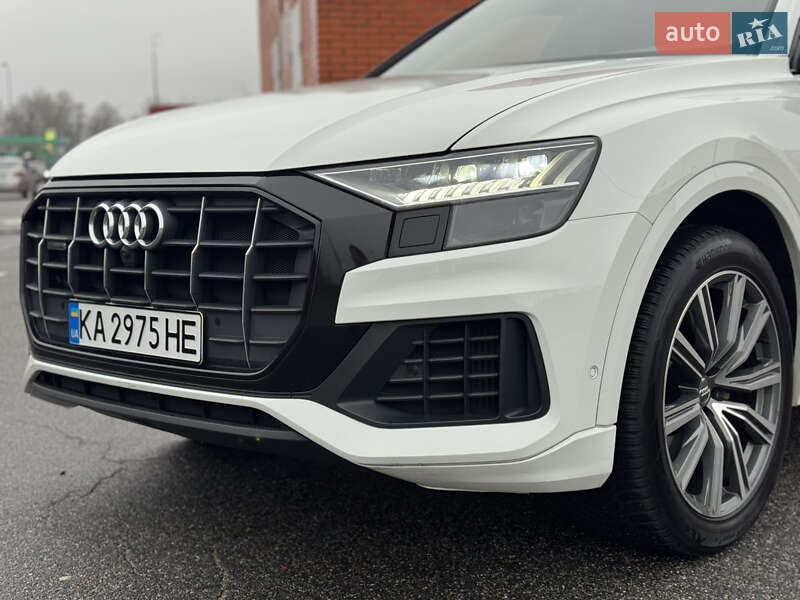 Внедорожник / Кроссовер Audi Q8 2018 в Киеве