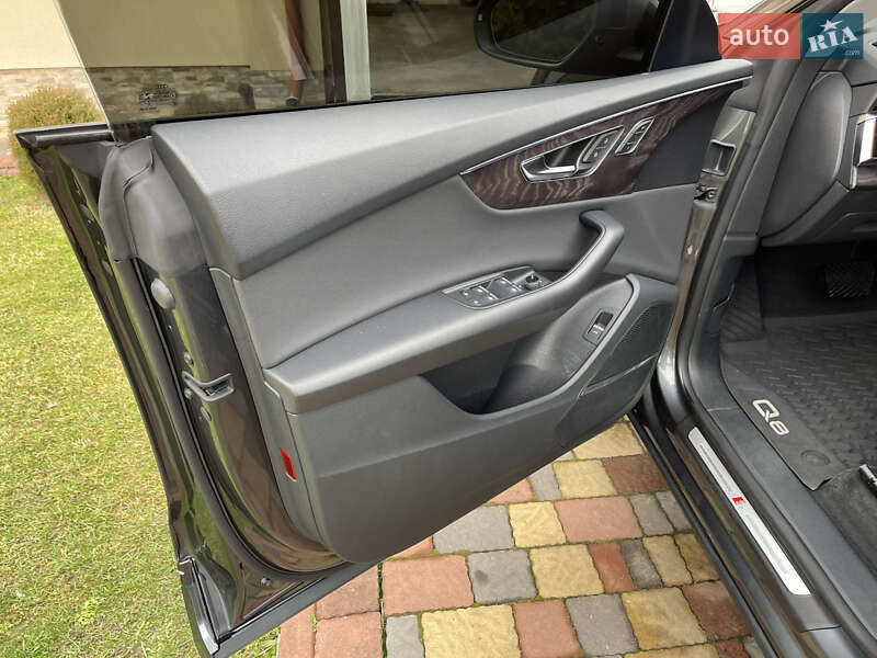 Внедорожник / Кроссовер Audi Q8 2019 в Львове фото 22 Внедорожник / Кроссовер Audi Q8 2019 в Львове