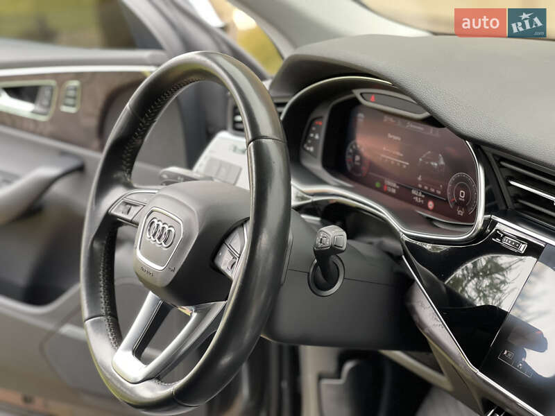 Внедорожник / Кроссовер Audi Q8 2019 в Львове фото 31 Внедорожник / Кроссовер Audi Q8 2019 в Львове